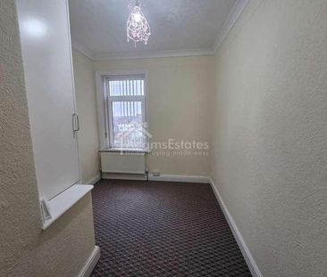 Chickenley Lane, Dewsbury, WF12 - Photo 5