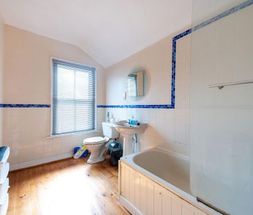 2 bedroom terraced house to rent - Photo 6