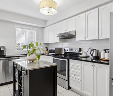 For Lease - 50 Spraggins Lane, Ajax, Ontario - Photo 6