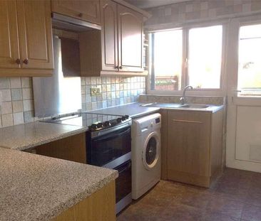 Kennet Close, Riverdene, Basingstoke, Hampshire, RG21 - Photo 5