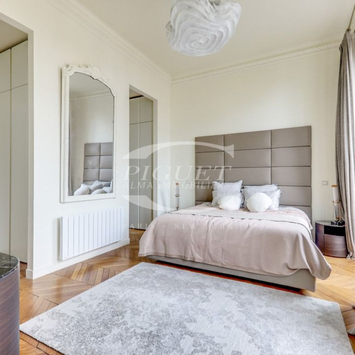 Appartement • Triangle d'Or - Photo 1