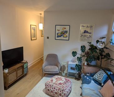 2 Bed Flat, Noel Terrace, SE23 - Photo 1