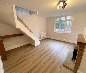 1 bedroom end of terrace house to rent - Photo 2