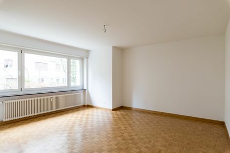 Nähe Gartenbad Bachgraben - schöne 3-Zimmerwohnung in ruhiger Seitenstrasse ideal für 1-2 Personen - Photo 3