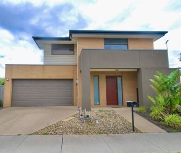 Elegant Double-Storey Family Home in Livingston Estate! - Photo 5