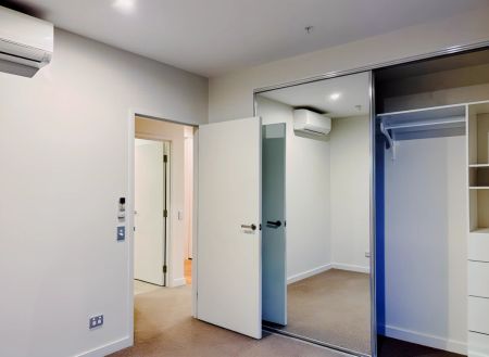 2b1b Secondary Room - Photo 4