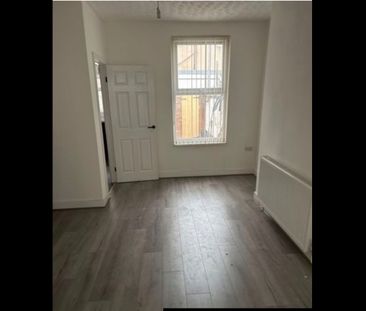 3 Bed Terraced House, Parkinson Road, L9 - Photo 3
