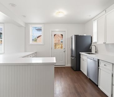 For Lease - 295 Plains Road Unit# Main Level, Burlington, Ontario - Photo 6
