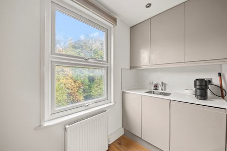 2 Bed Maisonette, Shirland Road, W9 - Photo 2