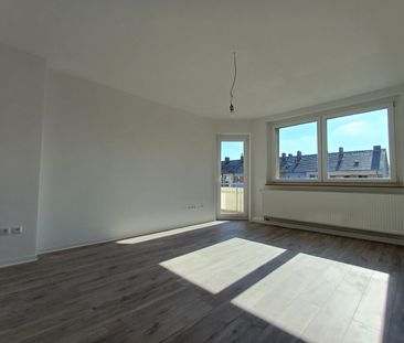 4-Zimmer-Wohnung mit Balkon! - Photo 1