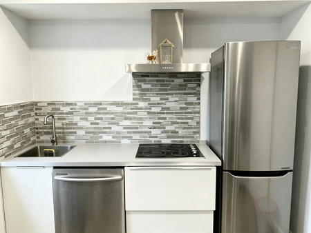 306 Palmerston Avenue apartment — Toronto, ON (2-Bedroom) - 2 Bedroom - Photo 3