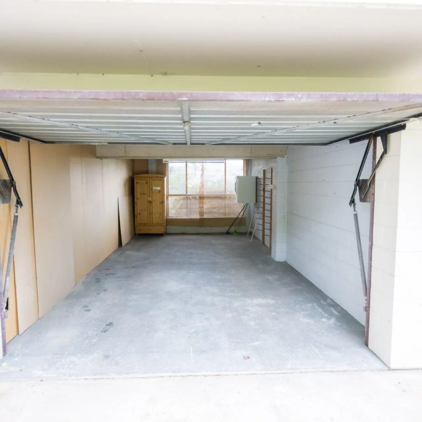 12 month lease available on Gippsland St!! - Photo 1