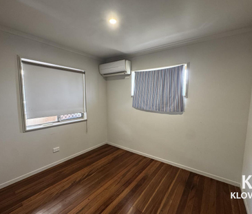 🏡 BIG FAMILY HOME WITH YARD, SHED & ENTERTAINING DECK✨ - Photo 3