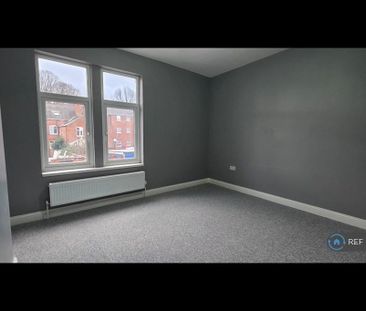 2 bedroom end of terrace house to rent - Photo 5