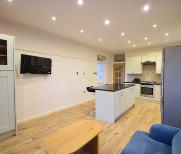 Room in a Shared Flat, Grove Park Terrace, W4 - Photo 1