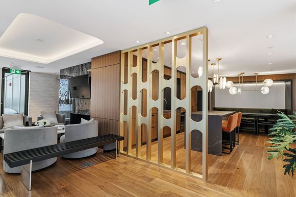 For Lease - 3240 William Coltson Avenue Unit# 1402, Oakville, Ontario - Photo 1