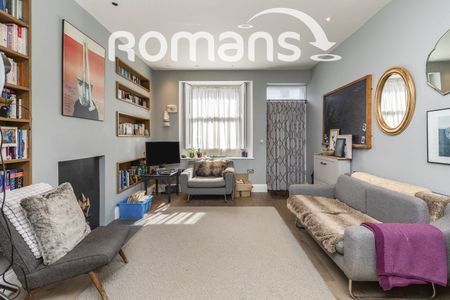 4 bedroom townhouse to rent - Photo 2