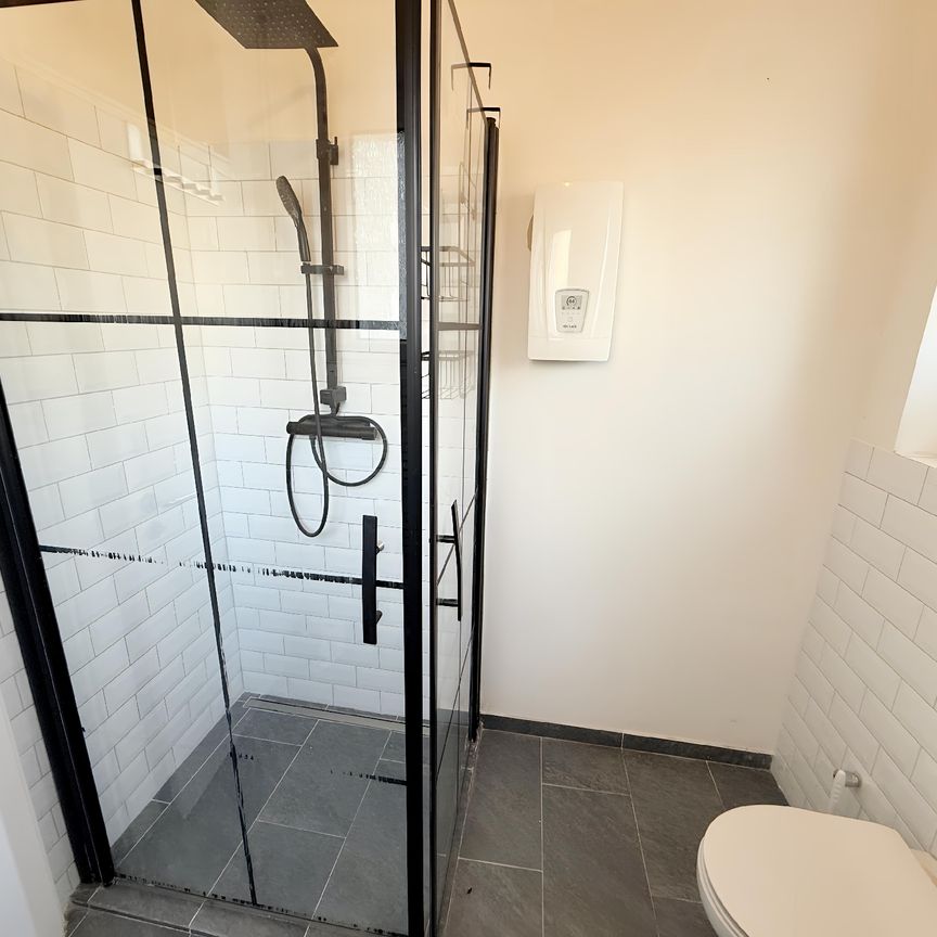 GROßZÜGIGE MASIONETTEWOHNUNG MIT 139M² IM ZENTRUM ZU MIETEN! - Photo 1