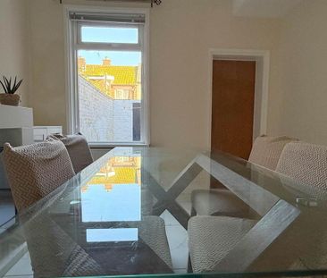 194 Ravenhill Avenue, Belfast, BT6 8LL - Photo 6