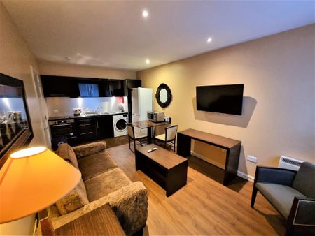 1 bedroom flat to rent - Photo 2