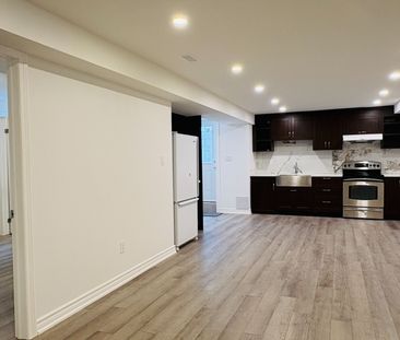 For Lease - 21 Keffer Circle Unit# Basement, Newmarket, Ontario - Photo 1