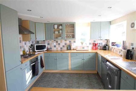 3 bedroom cottage to rent - Photo 4