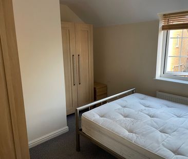 2 Bed Flat, Ironstone Drive, LS12 - Photo 6