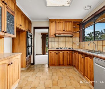 Spacious 4 bedroom home - Photo 5