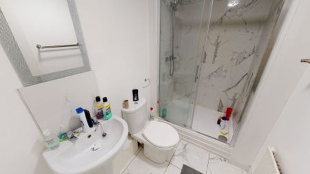 5 Flat 1 Headingley Avenue, Leeds, LS6 3EP - Photo 5