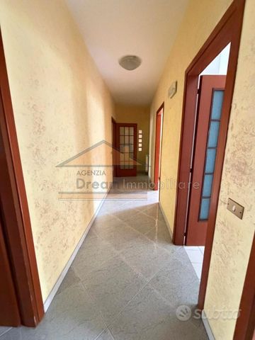 Appartamento di 5 vani + p.auto in Via Epitaffio - Foto 5