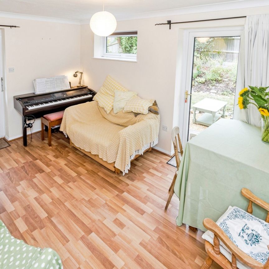 1 bedroom house to rent - Photo 1