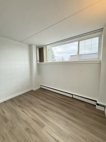 2 Bedroom - Photo 5