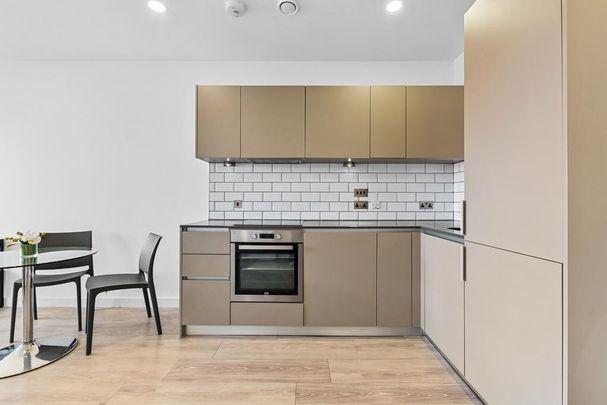 1 bedroom flat to rent - Photo 1