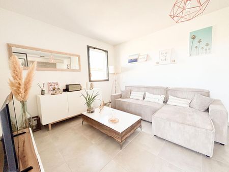 Location Appartement 3 pièces 62m² AIX EN PROVENCE 90ème - Photo 2