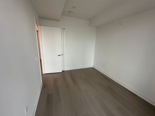 For Lease - 448 Burnhamthorpe Rd Road Unit# 1605, Mississauga, Ontario - Photo 1