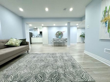 For Lease - 51 Cayton Crescent Unit# Lower, Bradford West Gwillimbury, Ontario - Photo 3