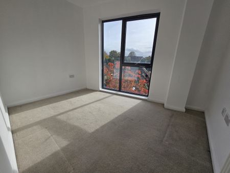 Kitchener House, Warwick Road, West Drayton, UB7 9BS - Photo 3