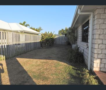 62 Commander Parade, Shoal Point, Qld 4750 - Photo 5