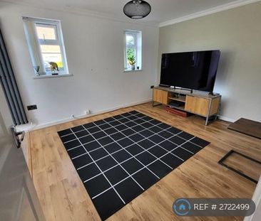 2 bedroom end of terrace house to rent - Photo 4