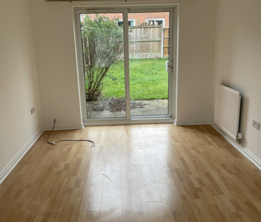 Thee Bedrooms & Three Bathroom House with Two Parking Spaces for Re... - Photo 1