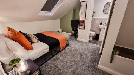 1 bedroom in a house share to rent - Photo 4