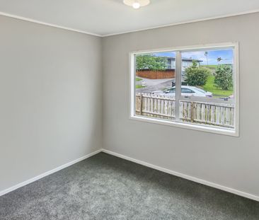 West Harbour - 3 Bedrooms House - Photo 3