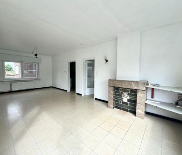 GERENOVEERDE HALFOPEN BEBOUWING TE HUUR - Foto 4