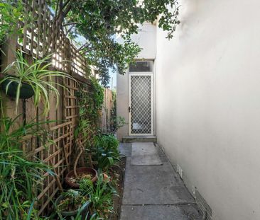Updated Studio Sanctuary with Garden Charm – Steps from Chapel Stre... - Photo 5