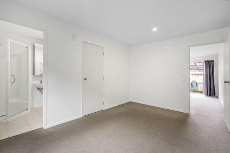 Three Kings flat - Photo 4