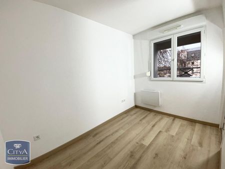 Location Appartement 2 pièces 55m² CAMBRAI 59400 - Photo 3