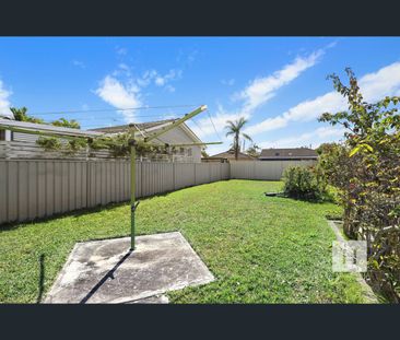 13 Kalulah Ave, Gorokan, NSW 2263 - Photo 5