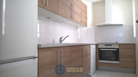 Location Maison 5 pièces 104m² ORLEANS 45000 - Photo 4