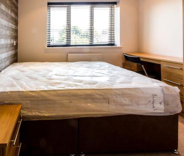 1 bedroom in a house share to rent - Photo 4