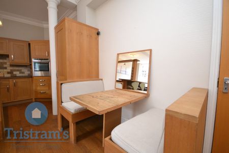2 bed Apartment for Rent - Photo 3